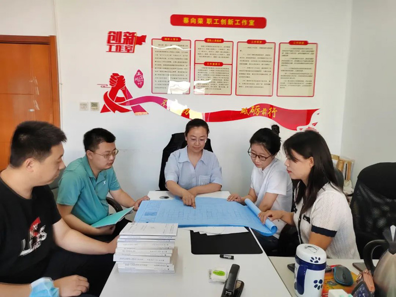 依托平臺，提升品牌—省建科院蔡向榮職工創(chuàng)新工作室以實際行動唱響“奮斗者之歌”(圖2)